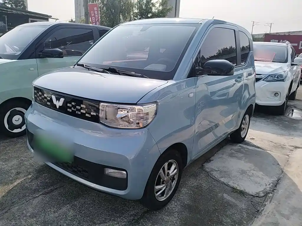 Wuling MINIEV