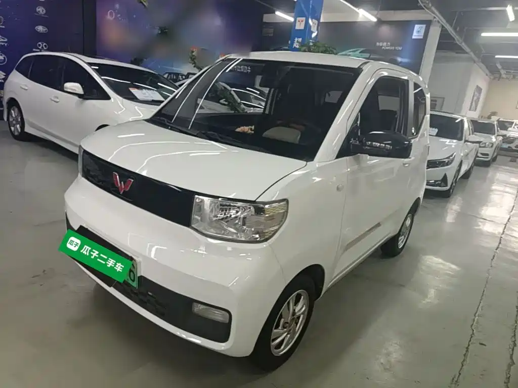 Wuling MINIEV