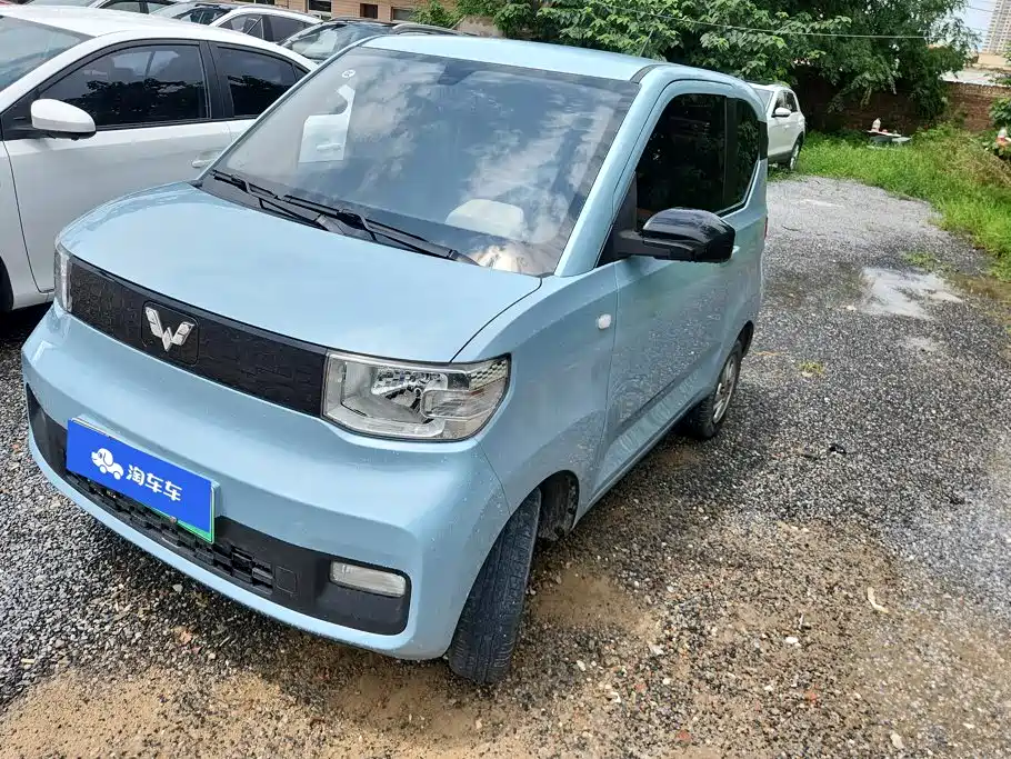 Wuling MINIEV
