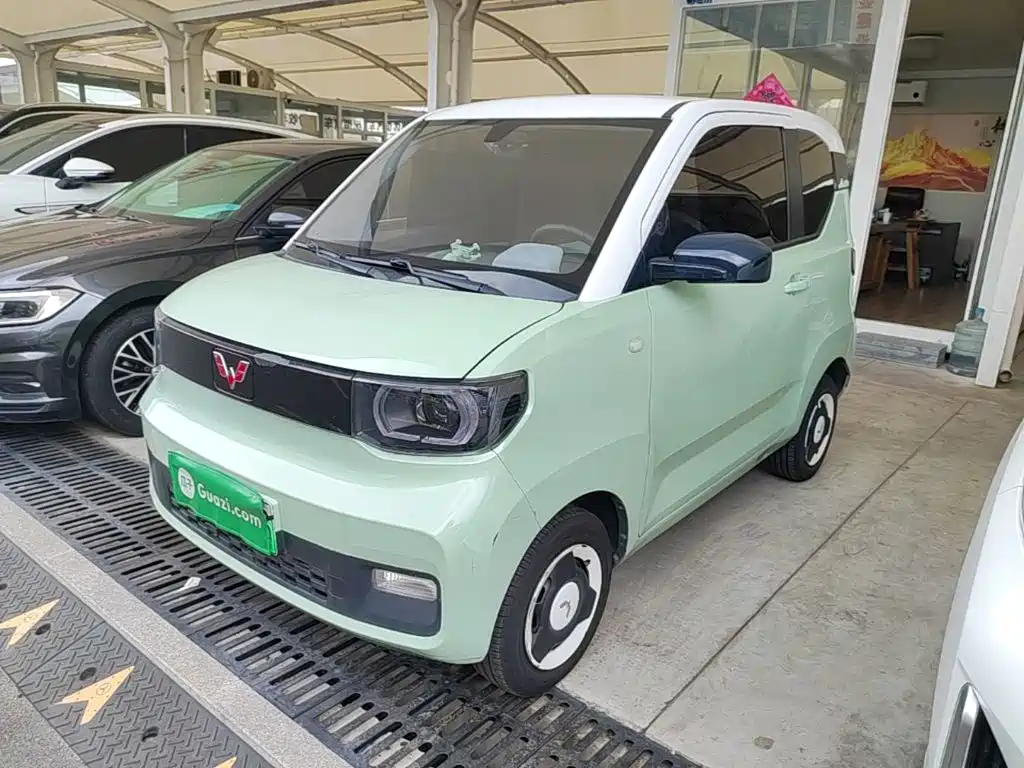Wuling MINIEV