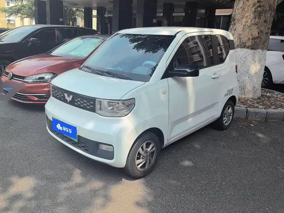 Wuling MINIEV