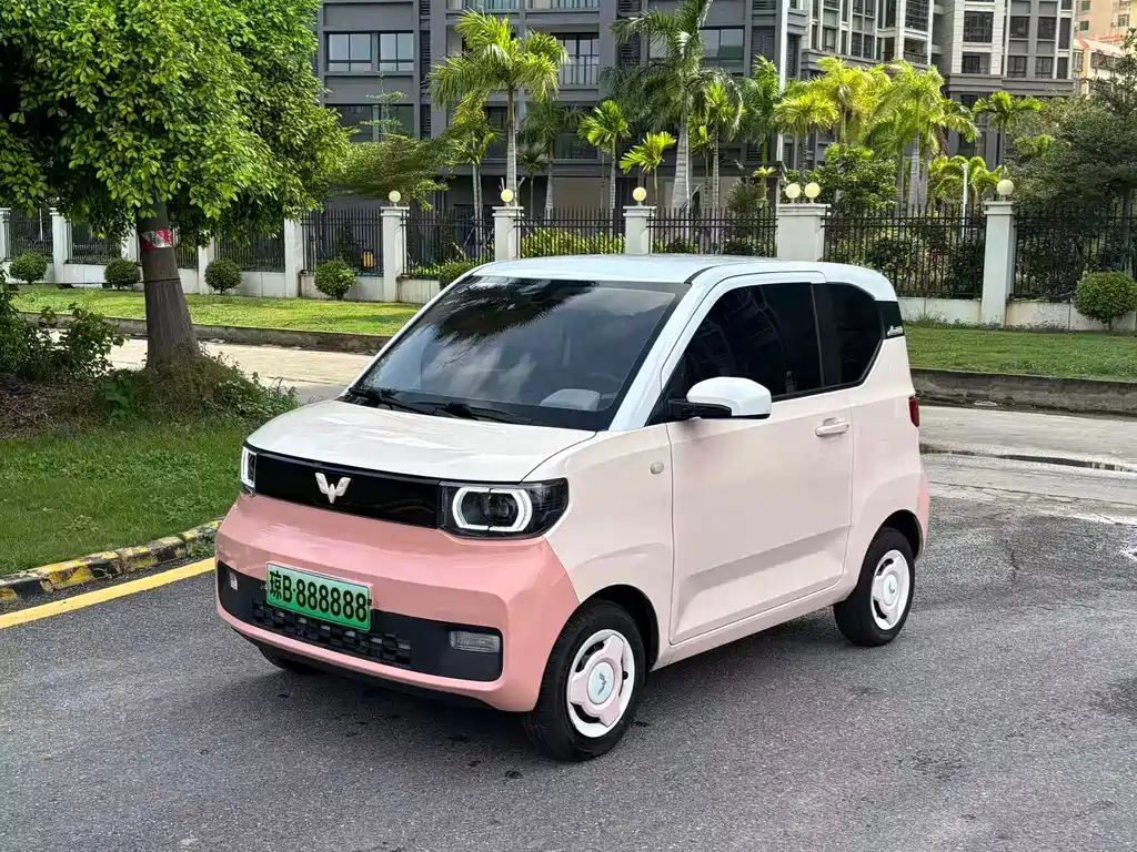 Wuling MINIEV
