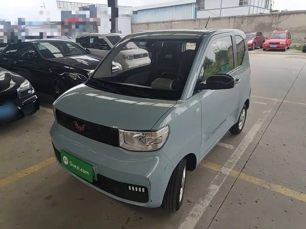 Wuling MINIEV