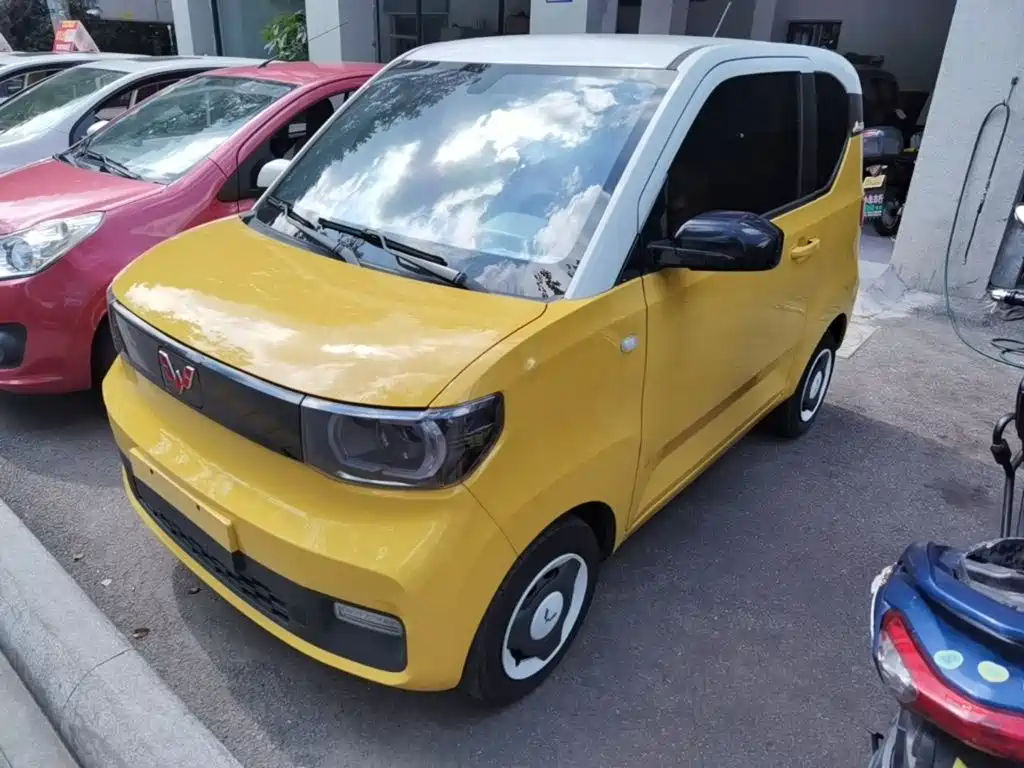 Wuling MINIEV