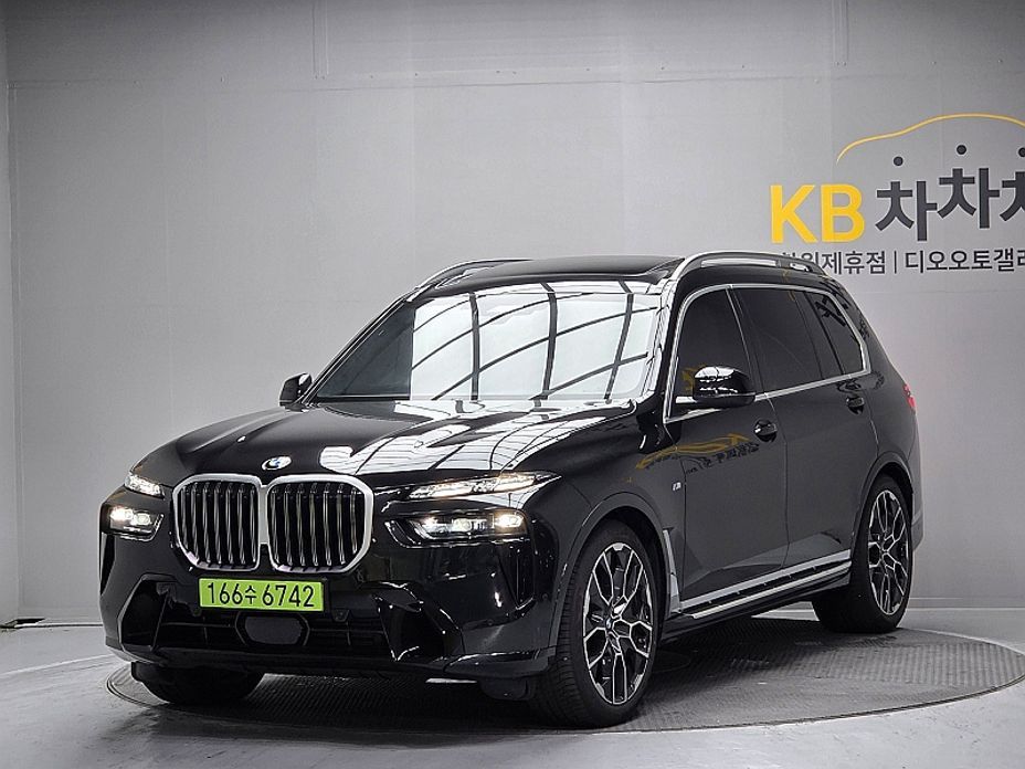 BMW X7