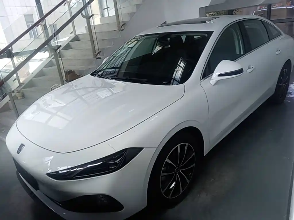 Roewe D7