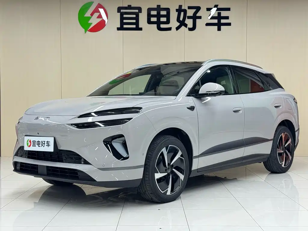 BYD 海狮06