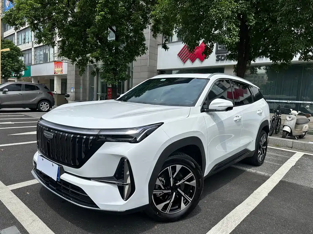 Geely Boyue L