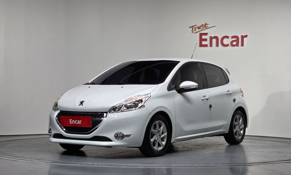 Peugeot 208