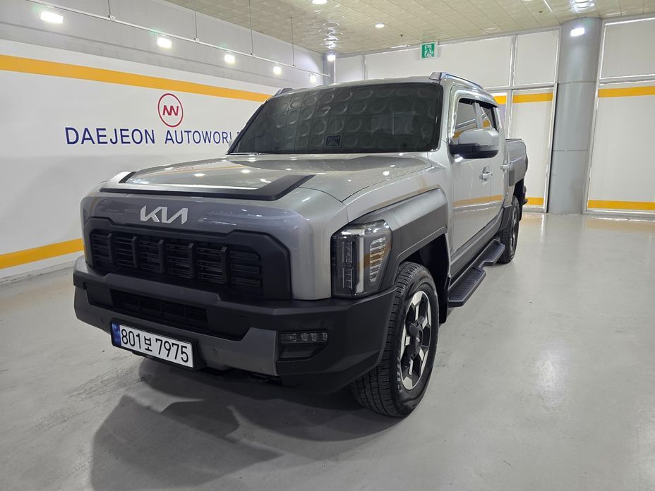 Kia Tasman