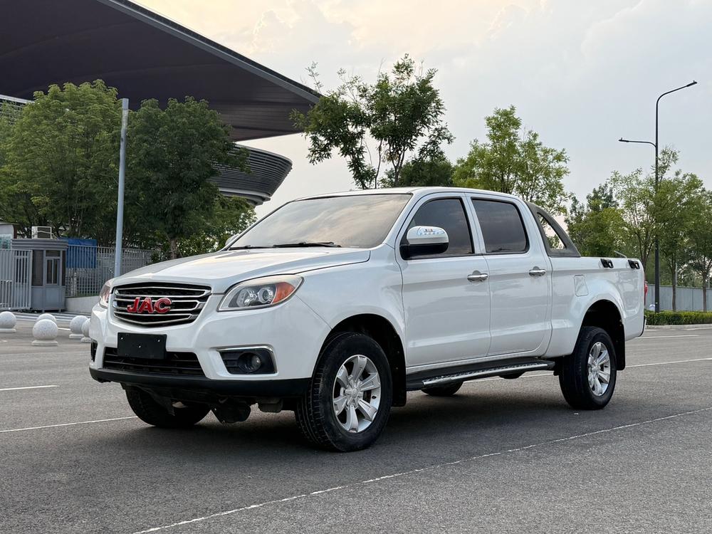 JAC Group JAC T6