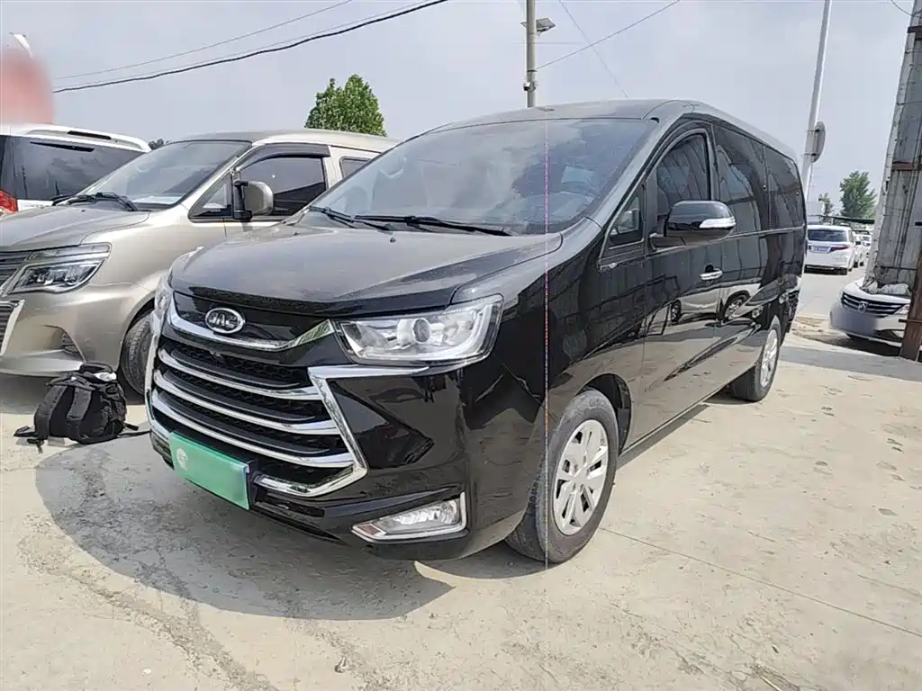 JAC Refine Refine M4