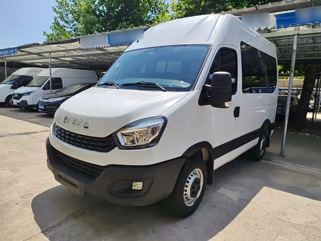 IVECO Ousheng
