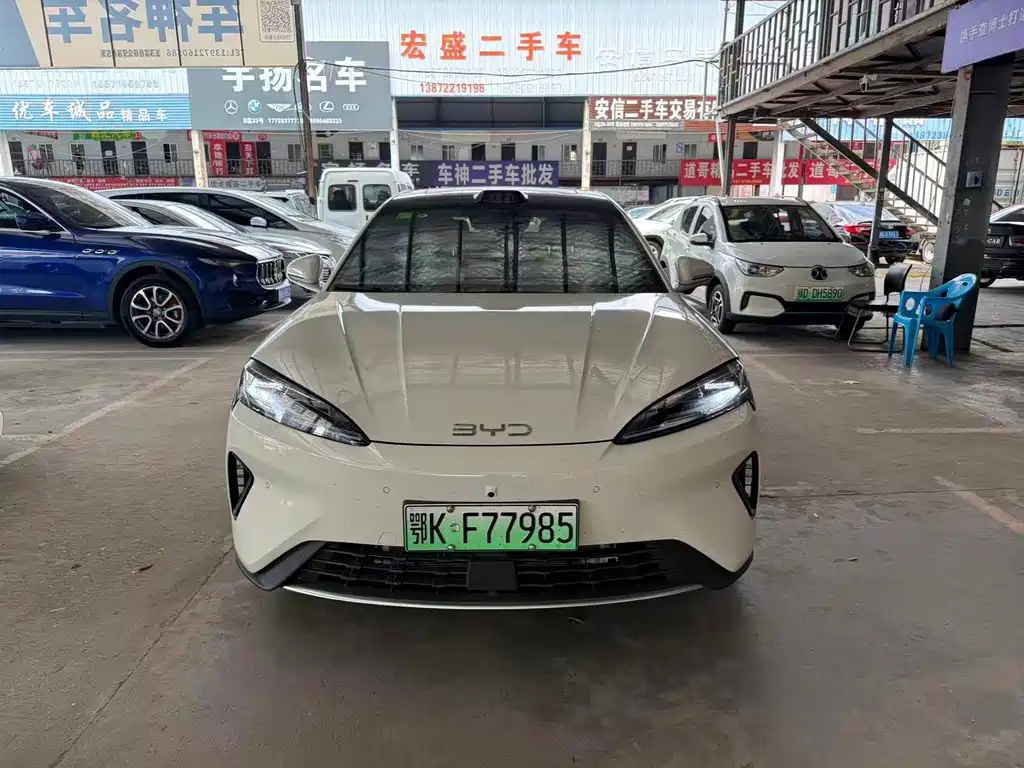 BYD Seal 07 DM-i