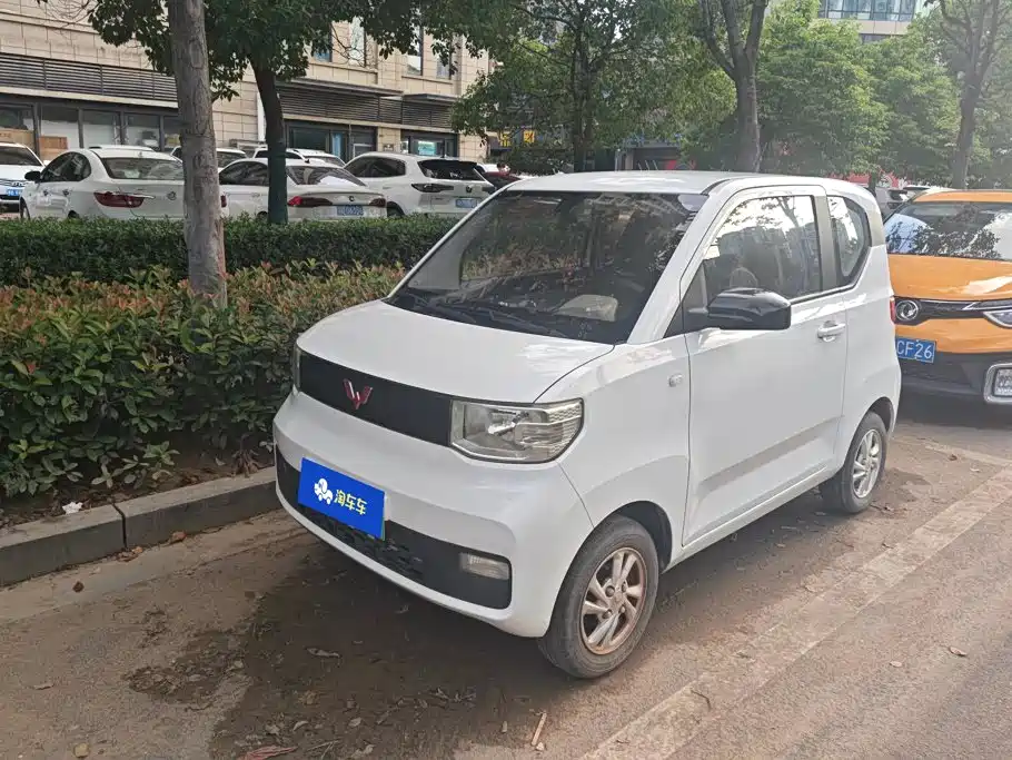 Wuling MINIEV