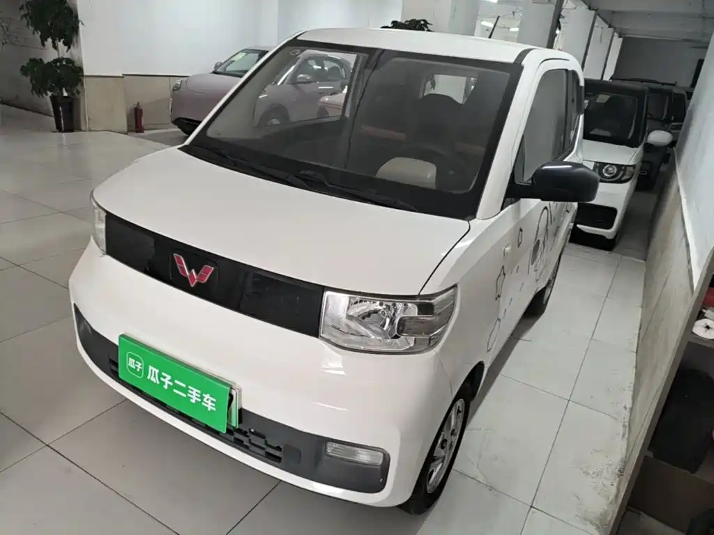 Wuling MINIEV