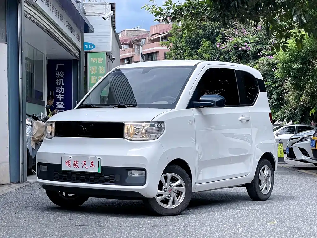 Wuling MINIEV