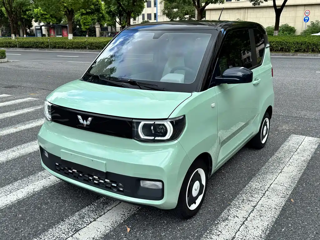 Wuling MINIEV
