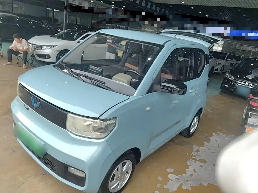 Wuling MINIEV