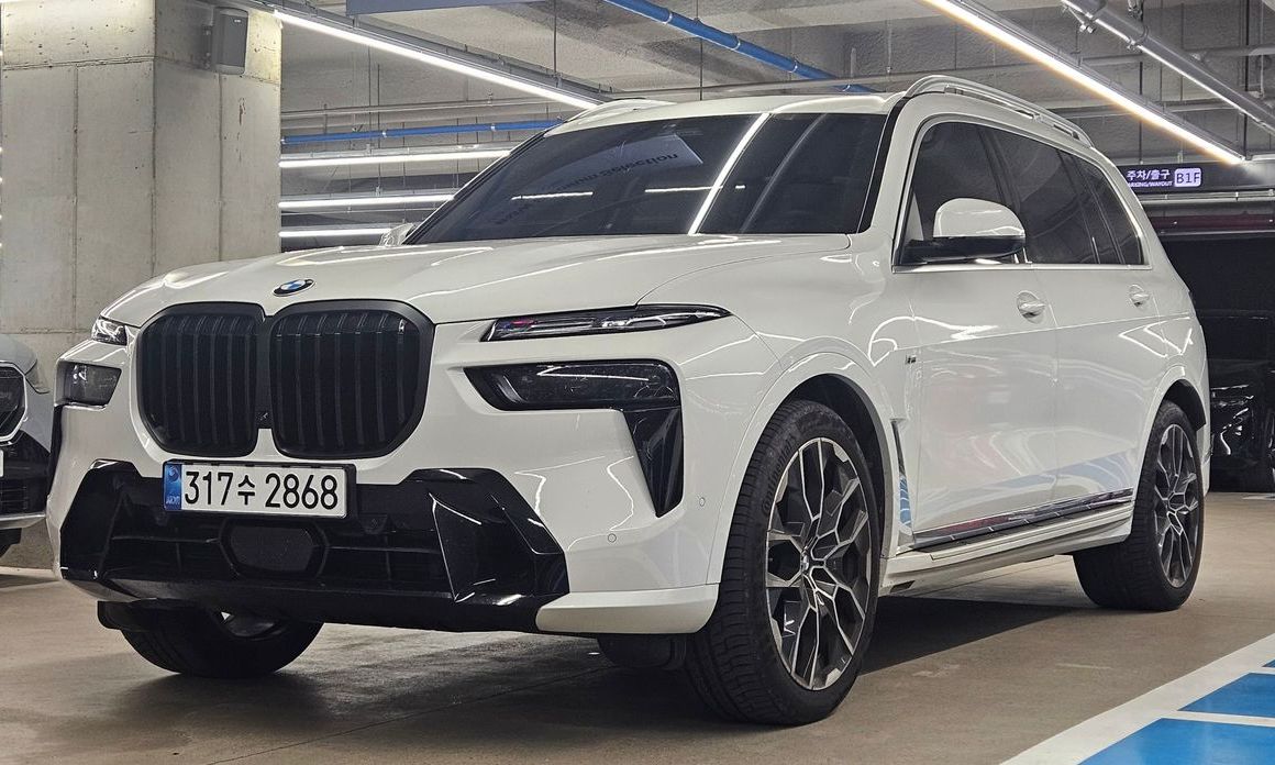 BMW X7