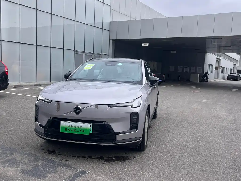 Volvo 沃尔沃XC70插电式混动
