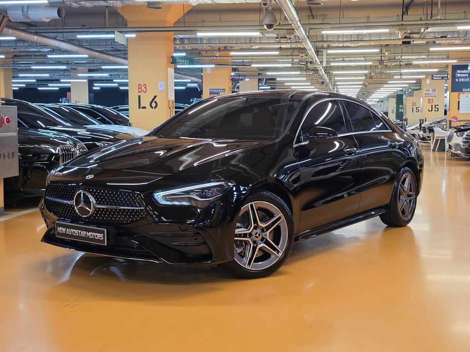 Mercedes-Benz CLA-Class