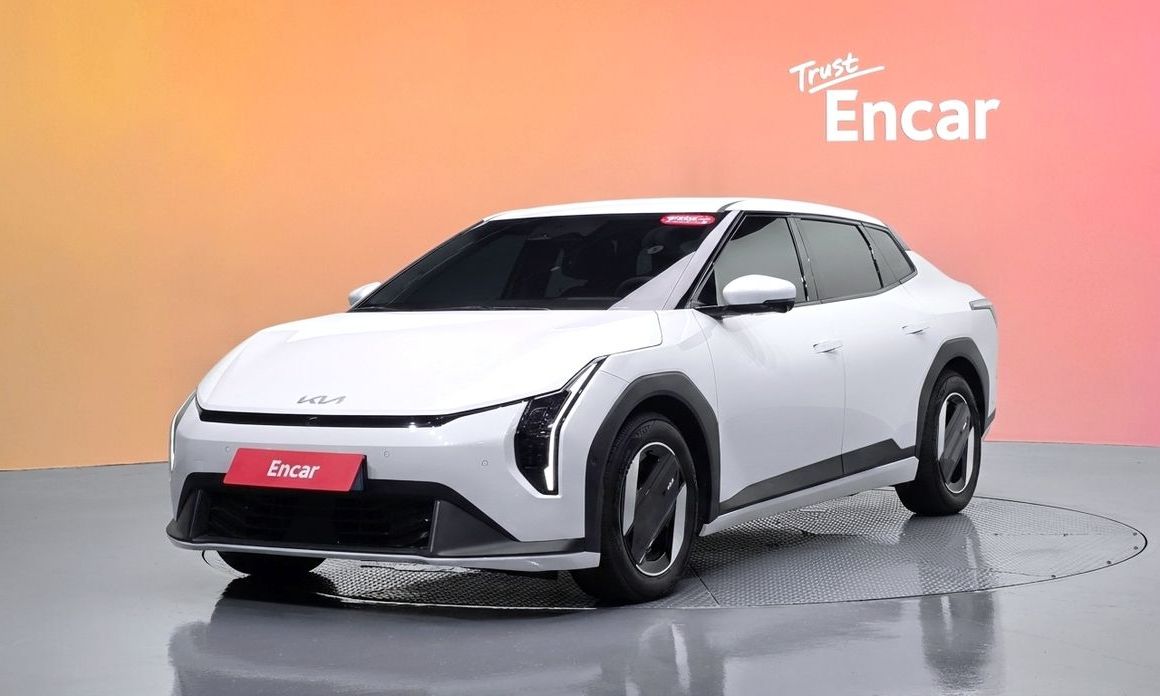 Kia EV4