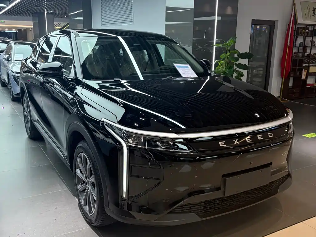 Exeed Yaoguang C-DM