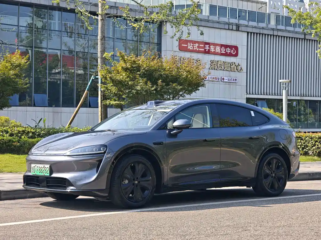 智界 Zhijie R7