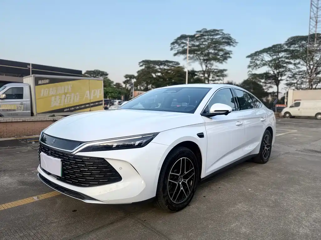 BYD Qin L