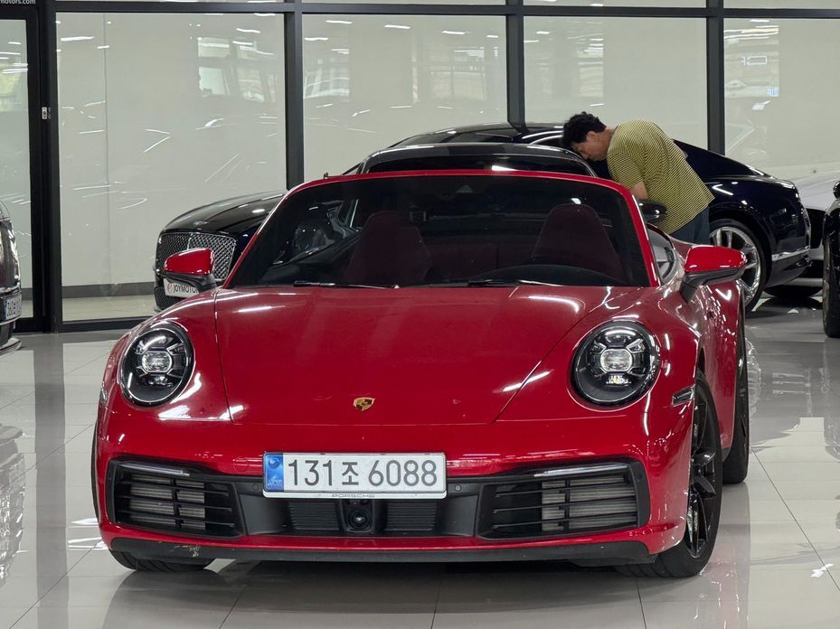 Porsche 911