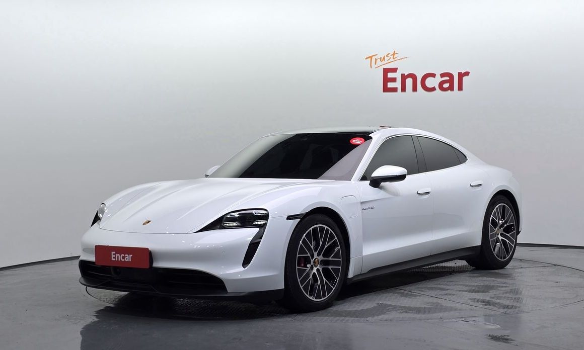 Porsche Taycan