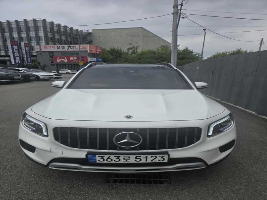 Mercedes-Benz GLB-Class