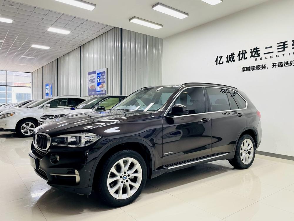 BMW BMW X5 (Import)