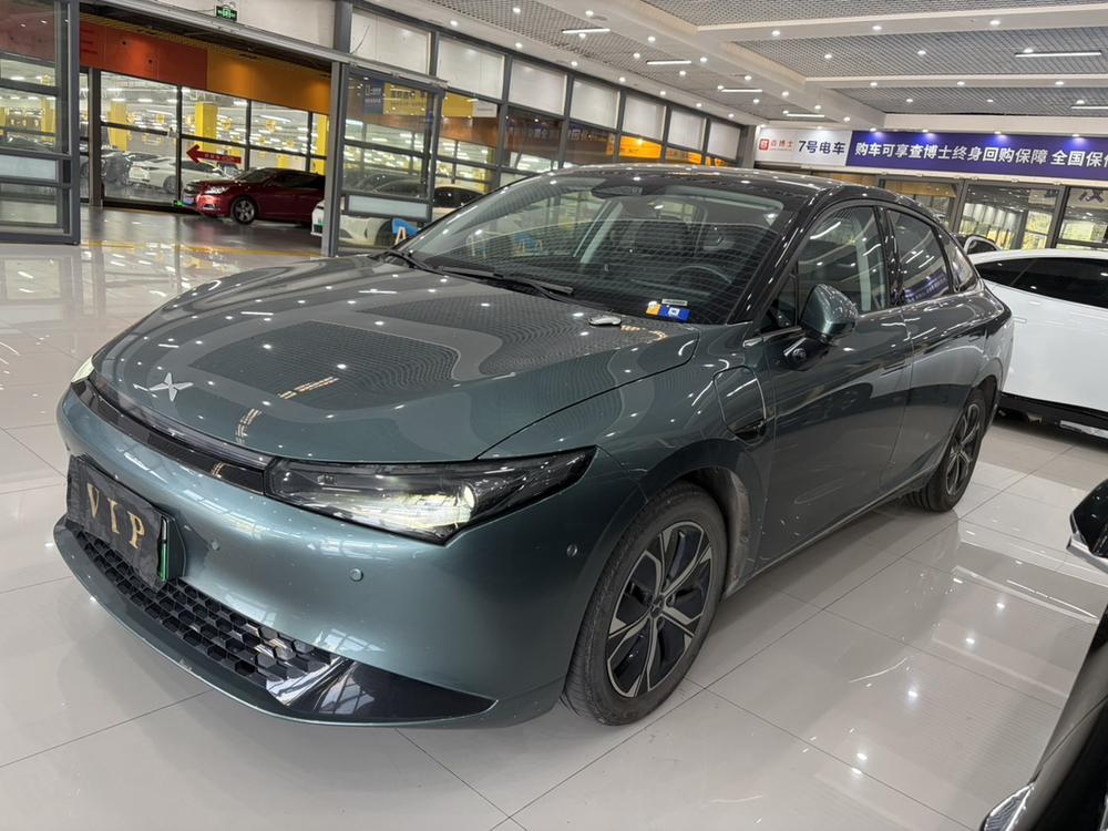XPeng XPeng P5