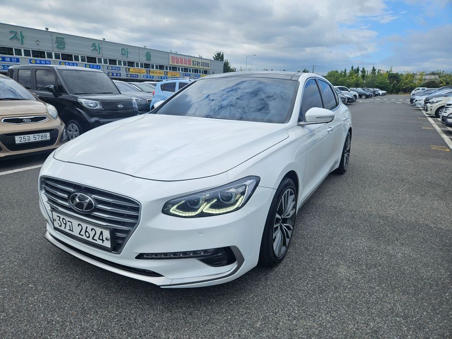Hyundai Grandeur