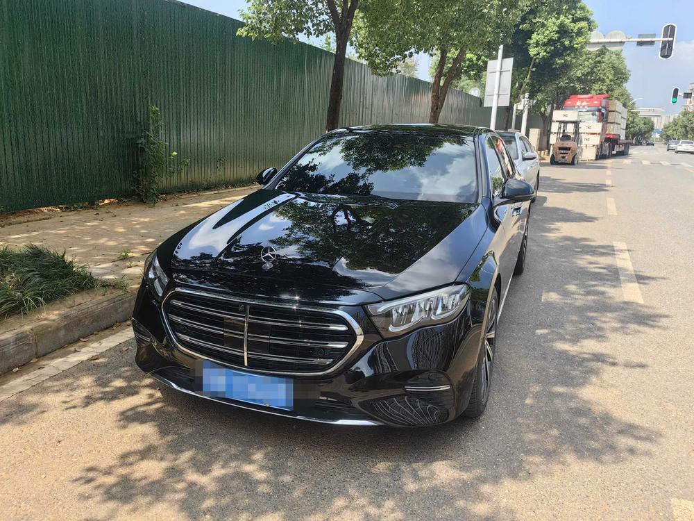 Mercedes-Benz Mercedes-Benz E-Class