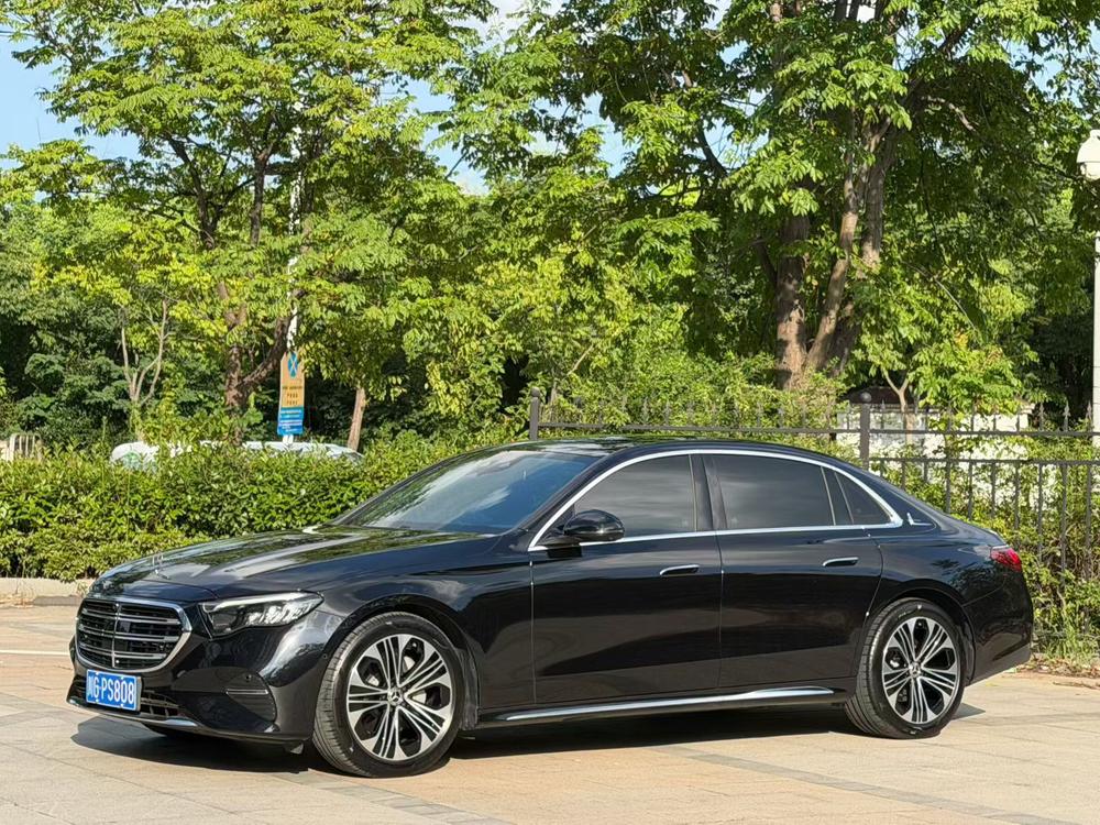 Mercedes-Benz Mercedes-Benz E-Class