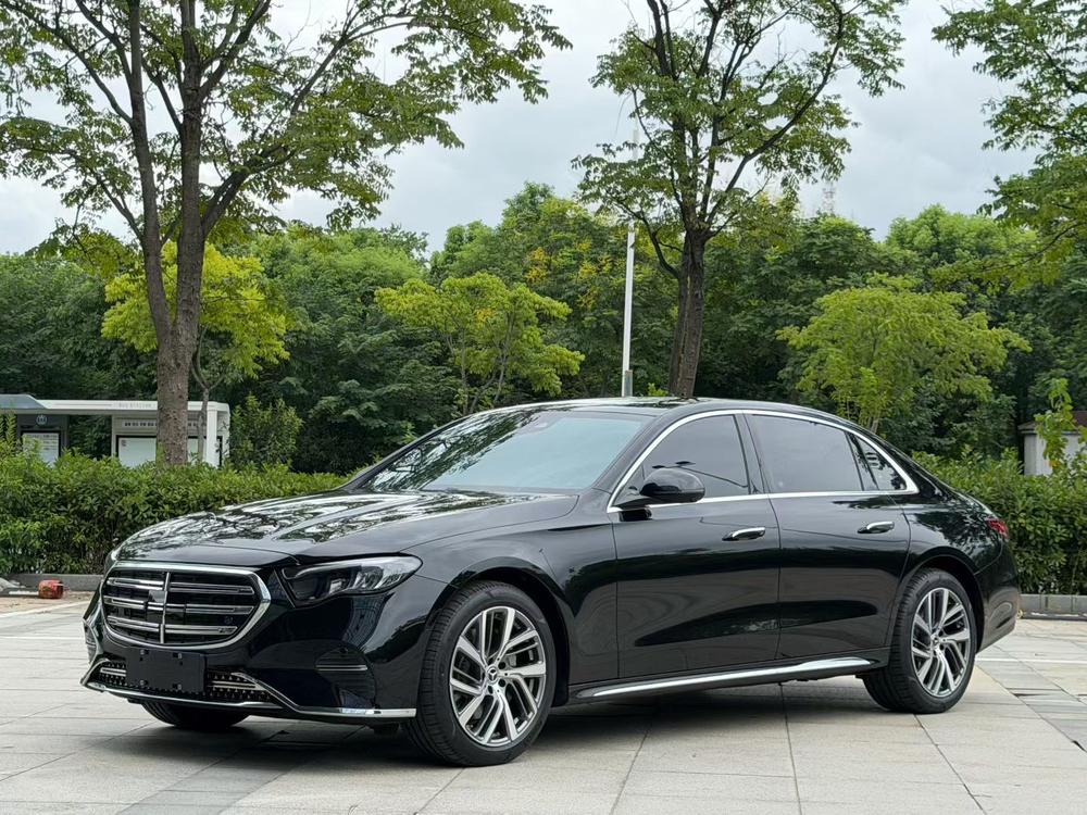 Mercedes-Benz Mercedes-Benz E-Class