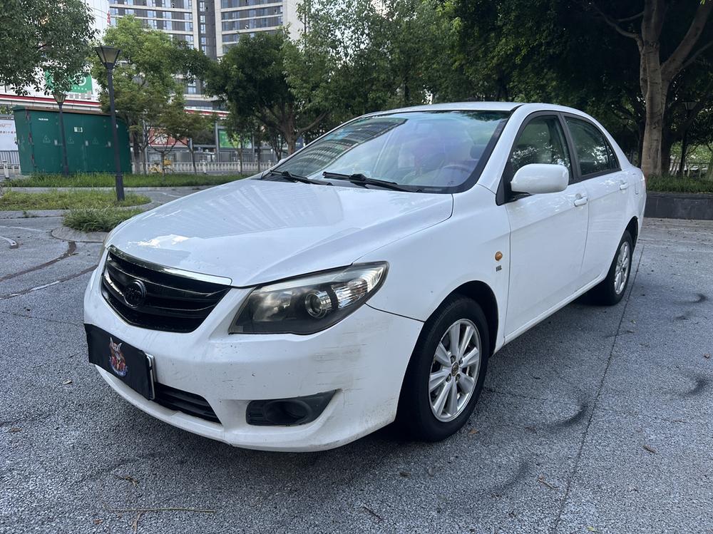 BYD BYD L3