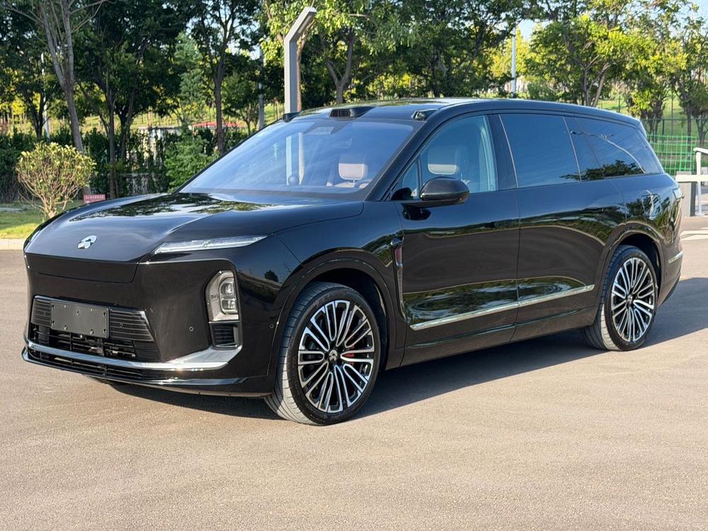 NIO NIO ES8