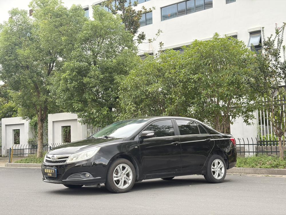 BYD Surui