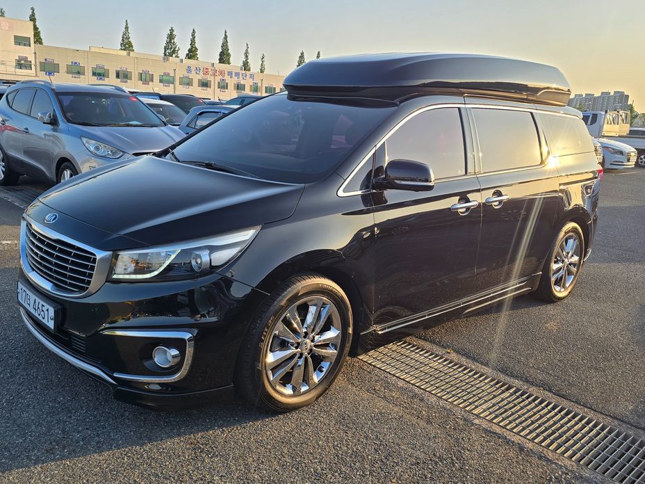 Kia Canival