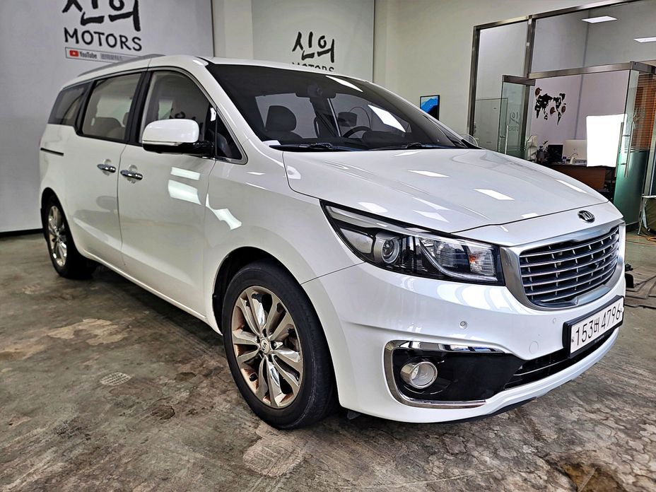 Kia Canival