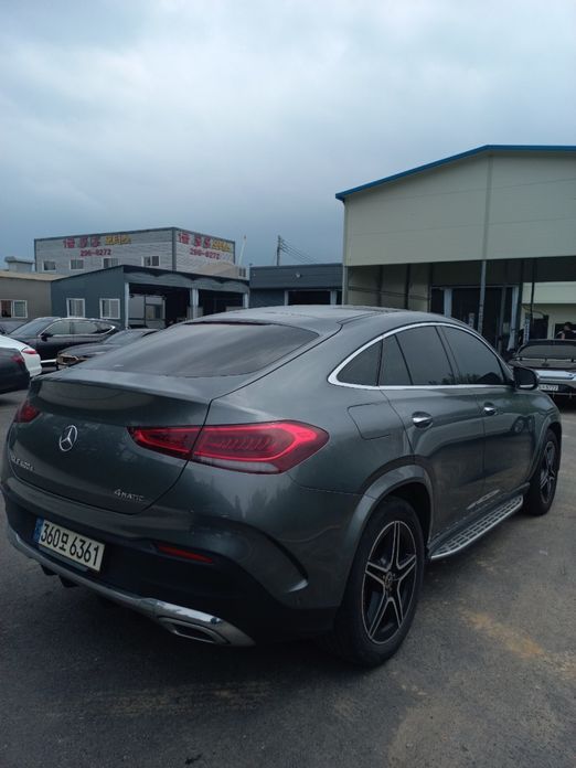 Mercedes-Benz GLE-Class