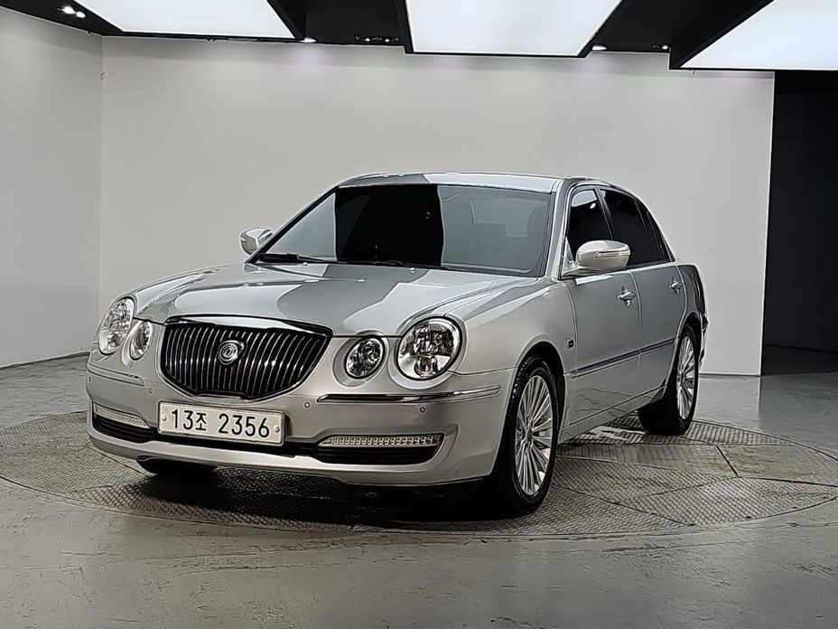 Kia OPIRUS