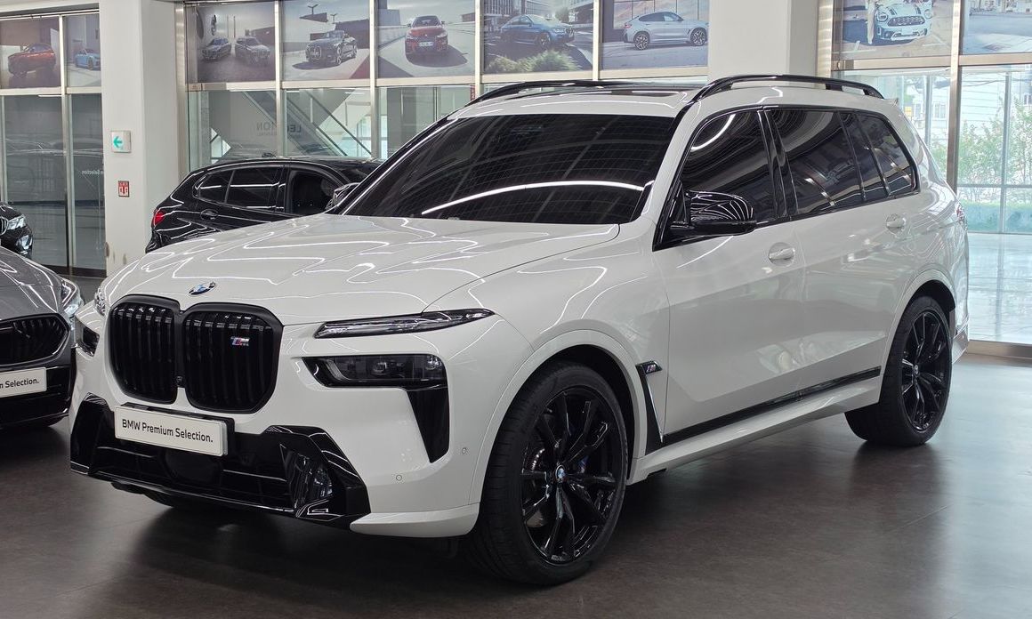 BMW X7