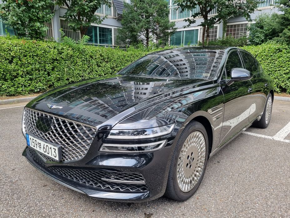 Genesis G80