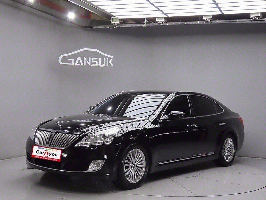 Hyundai Equus