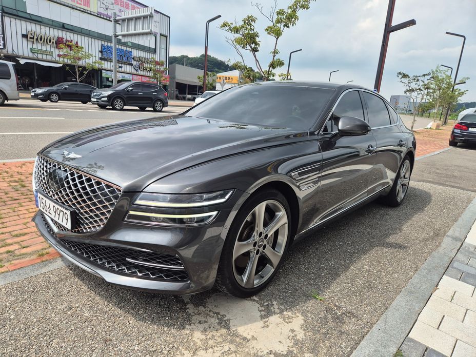 Genesis G80